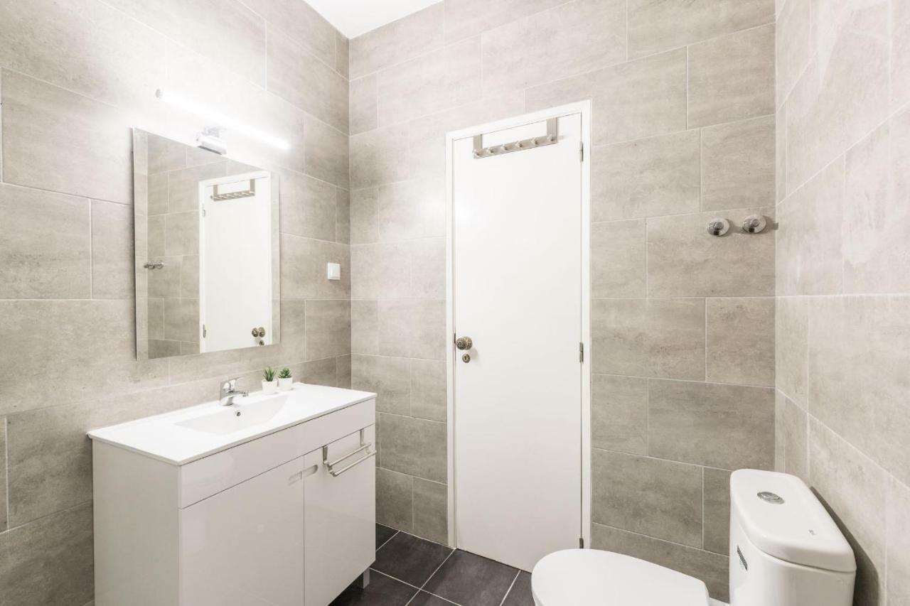 Lovelystay - 3 Bedroom Apartment In Vila Do Bispo Eksteriør billede