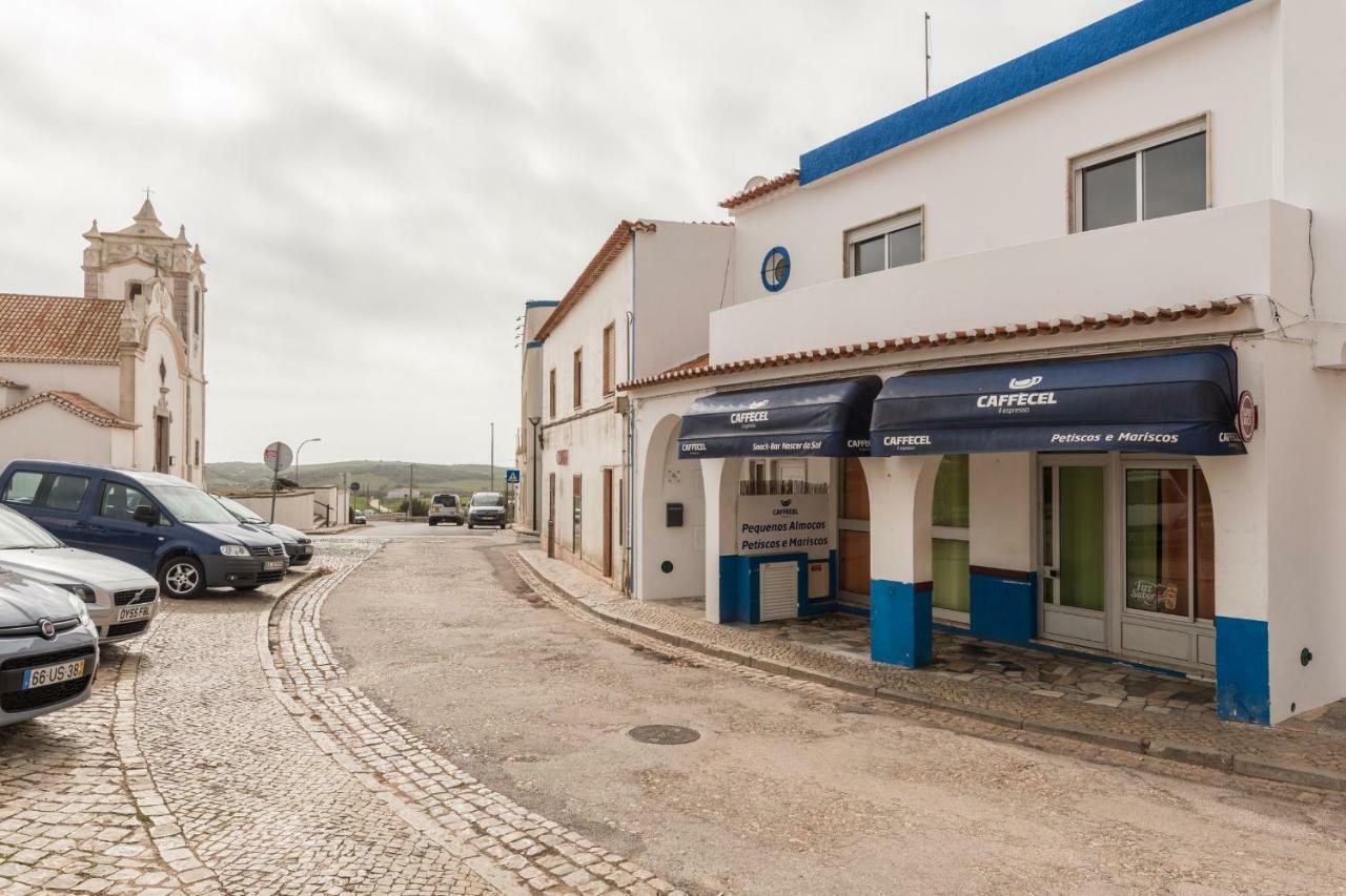 Lovelystay - 3 Bedroom Apartment In Vila Do Bispo Eksteriør billede